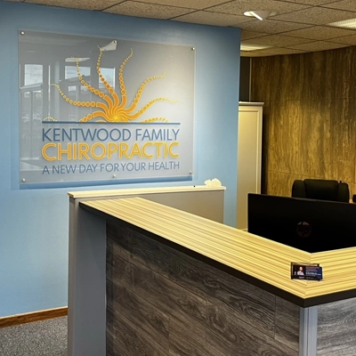 Reception desk at Kentwood Family Chiropractic